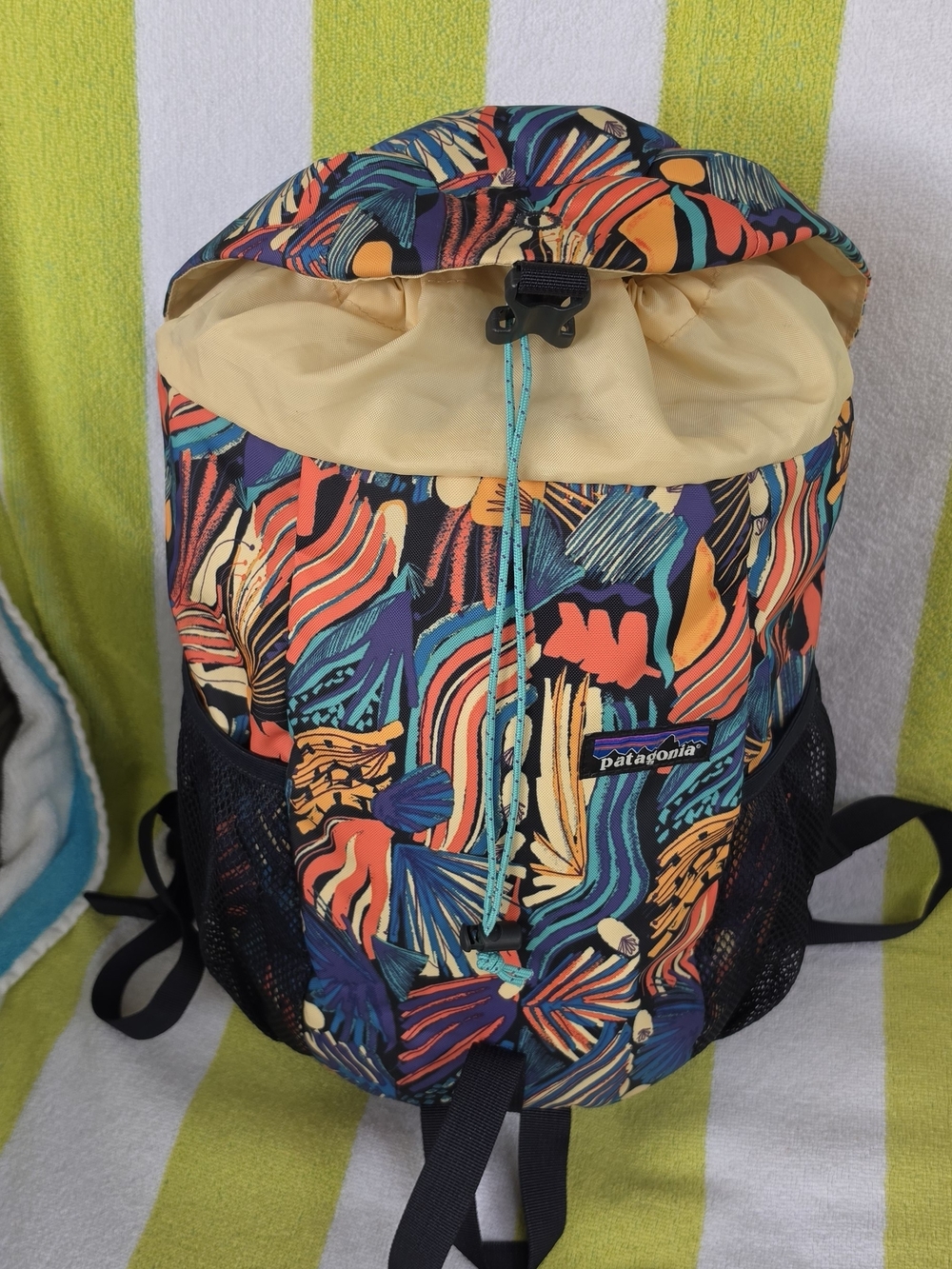 EUC Patagonia Kids Refugito 12L Backpack in Teal, Purple, Coral and Navy